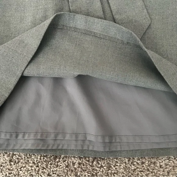 {Banana Republic} Grey Bow Back Short Sleeve Top - Picture 4 of 6